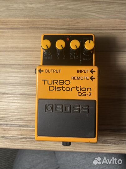 Гитарная педаль Boss DS-2