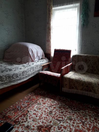 Дом 37 м² на участке 50 сот.