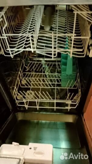 Посудомоечная машина zanussi