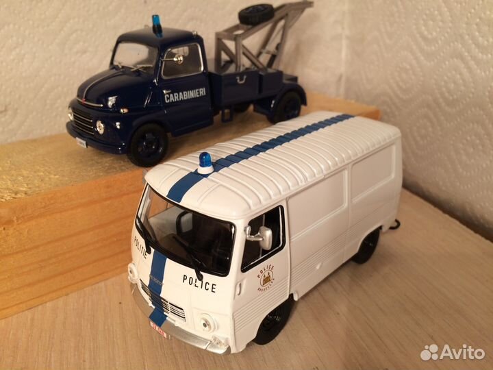 Полицейские машины мира N 65.66.67.68.69