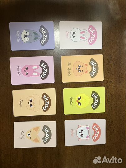 Stray Kids карты и стаф