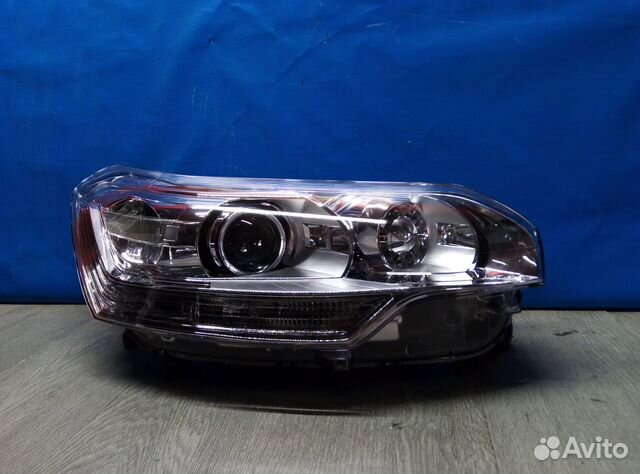 Фара правая Citroen C5 2 Х7 2008
