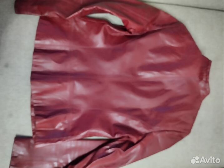 Куртка кожаная женская