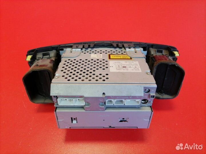 Магнитола Toyota Corolla