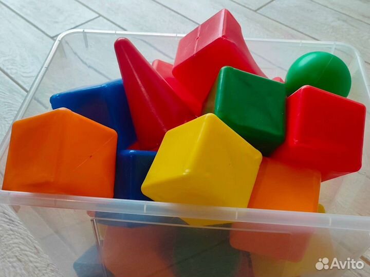 Развивающие игрушки