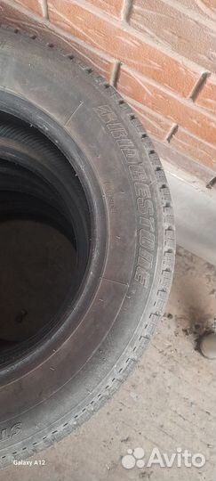 Bridgestone Blizzak Revo GZ 185/65 R15