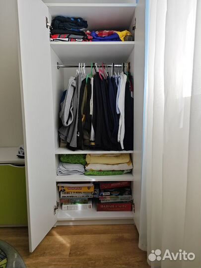 Мебель в детскую комнату