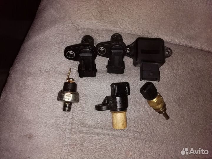 Фара левая Хундай Елантра 2000-2003