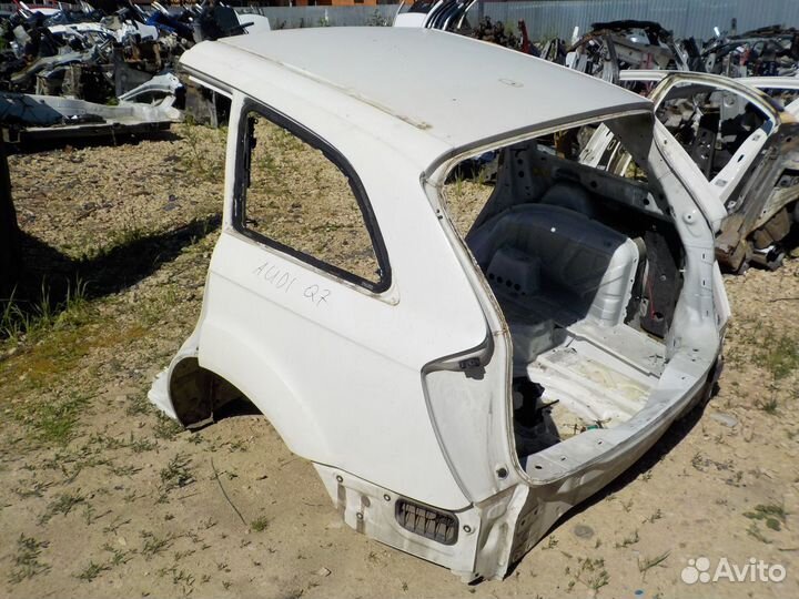 Крыло заднее левое правое Ауди Audi Q7 4L