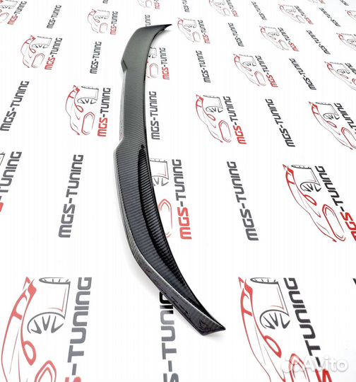 Спойлер на BMW 5 серия G30 стиль DA карбон