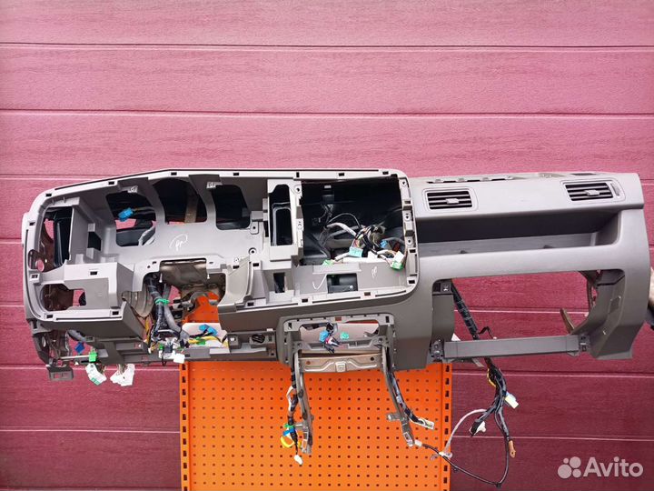 Панель салона Хонда Риджлайн