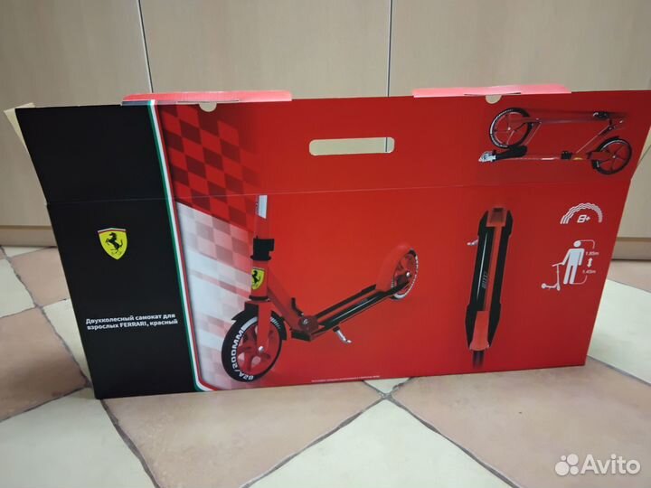 Самокат Феррари