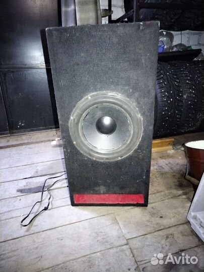 Сабвуфер с моноблоком