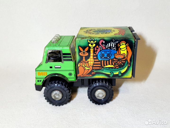 Детская металлическая машинка 