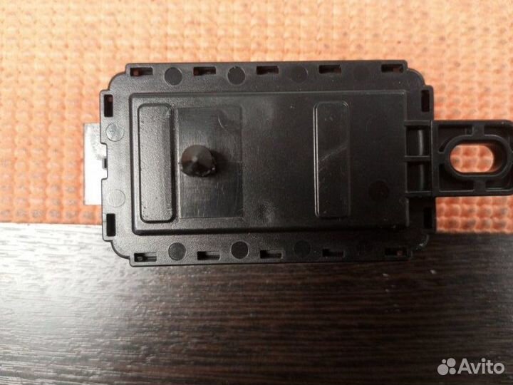 Блок управления Bmw 520Dx G30 B47D20A 2019