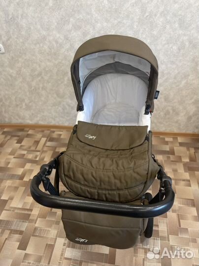 Коляска 2 в 1 Zippy Classic