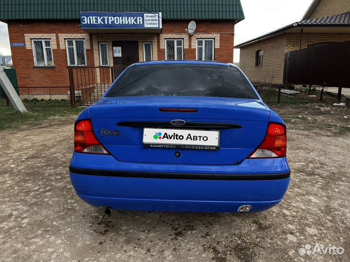 Ford Focus 1.8 МТ, 2003, 282 000 км