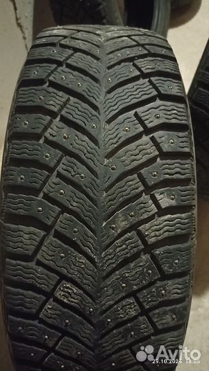 Michelin X-Ice North 4 195/65 R15