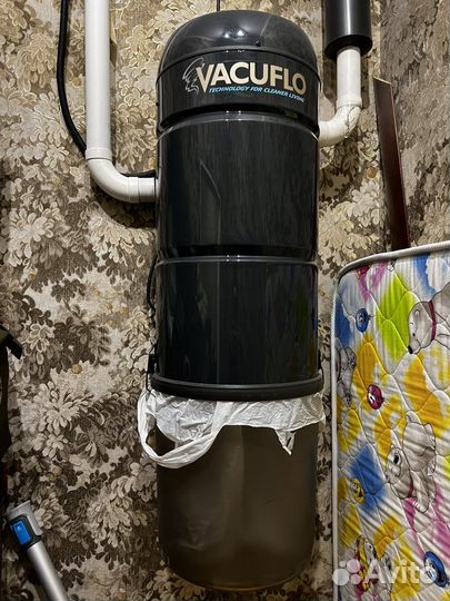 Встроенный пылесос Vacuflo бу