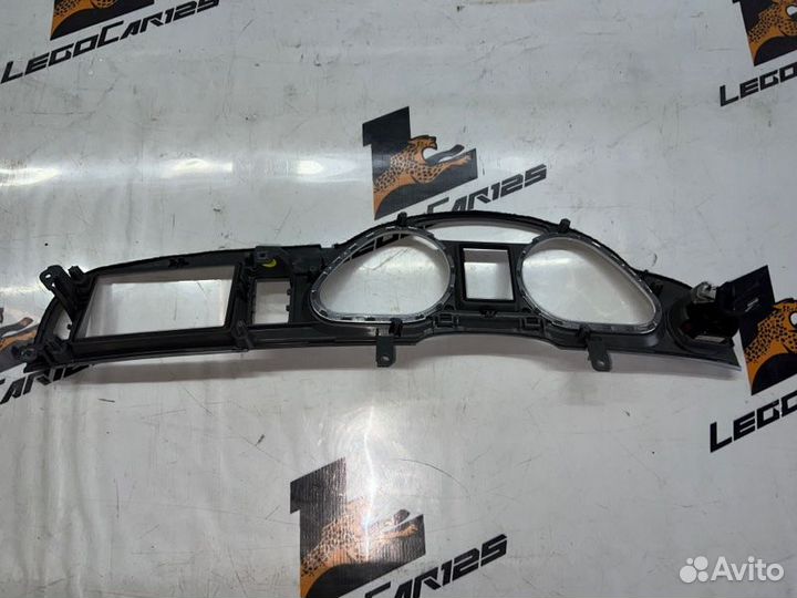 Консоль спидометра передний левый Audi A6 BKH 2008