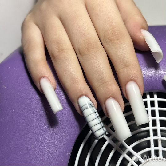 Мастер маникюра