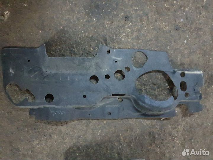 Шумоизоляция моторного отсека Ford Mustang VI N48H