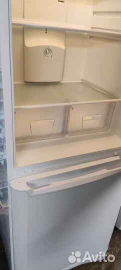 Холодильник Indesit No Frost