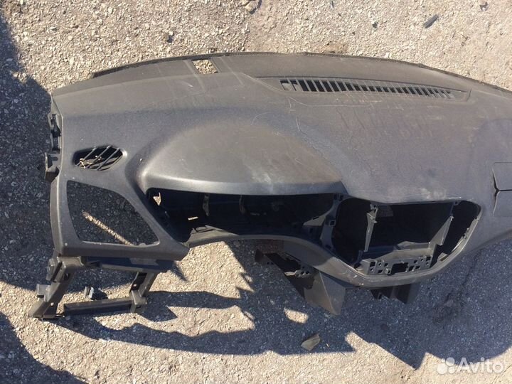 Панель торпедо vesta