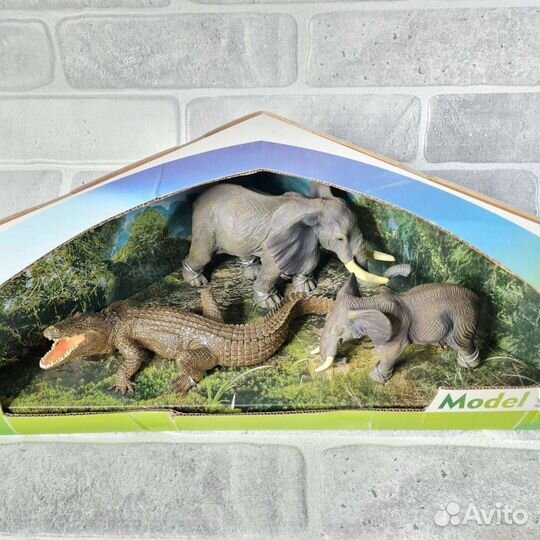 Набор животных Слоны, крокодил арт. 9899-66