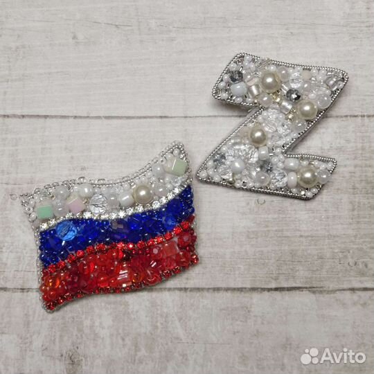 Брошь ручной работы