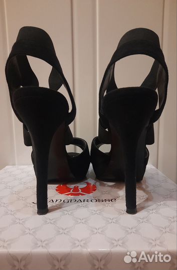 Босоножки женские