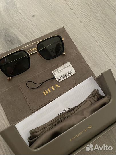 Солнцезащитные очки dita
