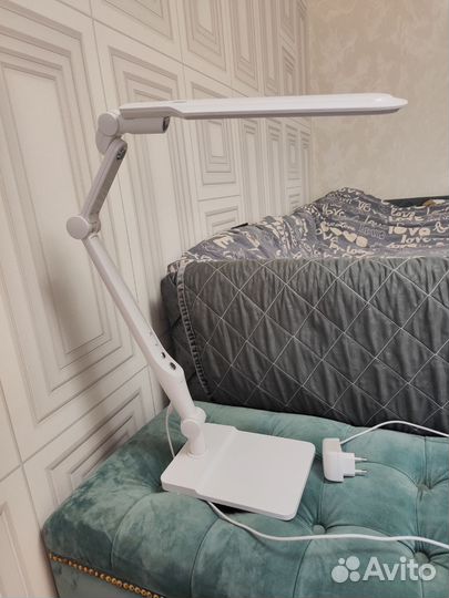 Лампа настольная