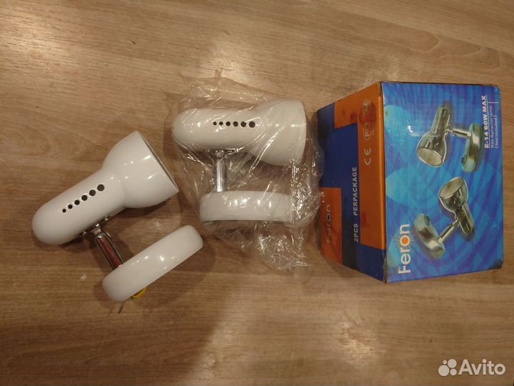 Точечные светильники 20 штук