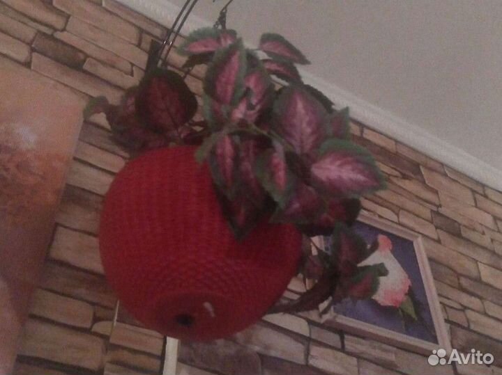 Искуственные цветы с горшком можно по отдельности