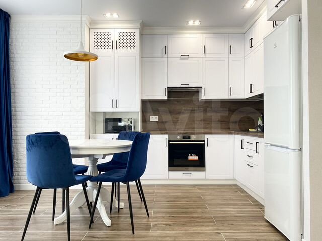 1-к. квартира, 38 м², 10/18 эт.