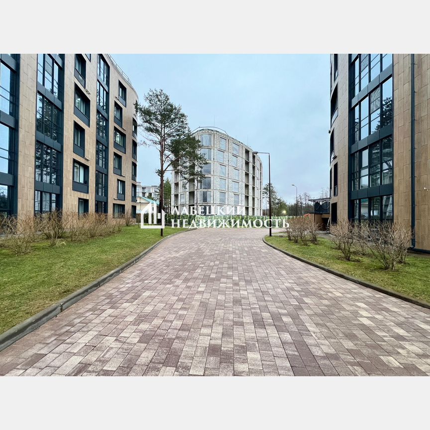 1-к. апартаменты, 47,7 м², 1/6 эт.