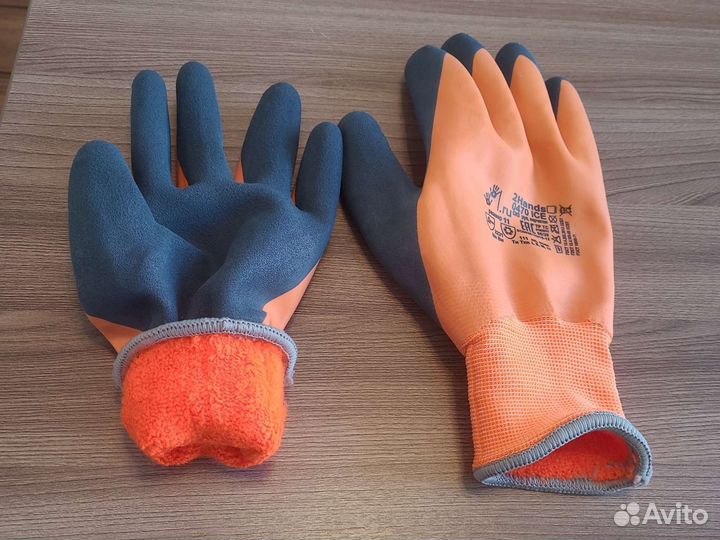 Перчатки с резиновым покрытием,тёплые