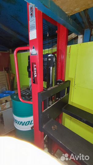 Штабелер ручной