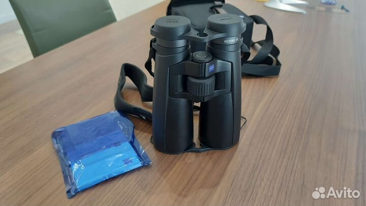 Бинокль carl zeiss victory HT 8X54