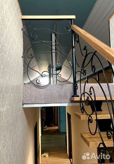 Перила деревянные с монтажем