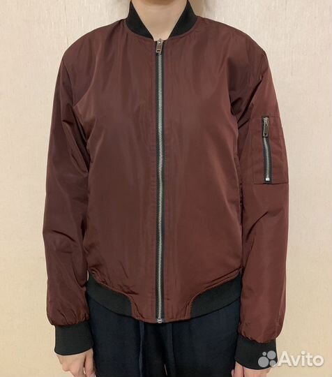 Куртка бомбер размер М синтепон