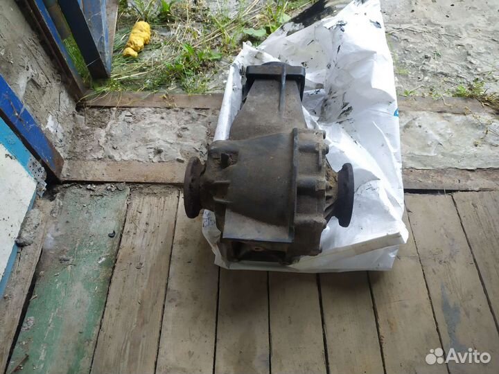 Запчасти на audi 80
