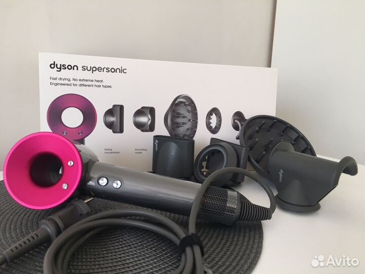 Фен Dyson supersonic HD08 новый