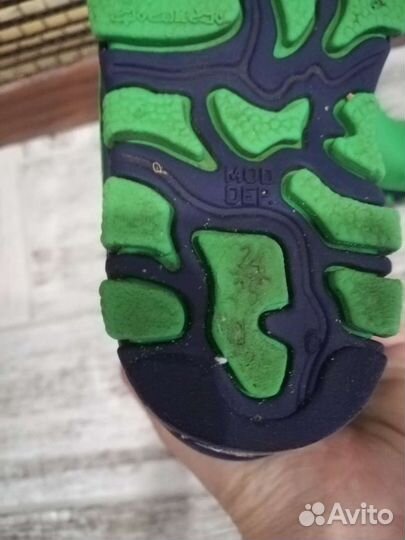 Резиновые сапоги 24