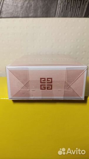 Givenchy Парфюмерная вода irresistible