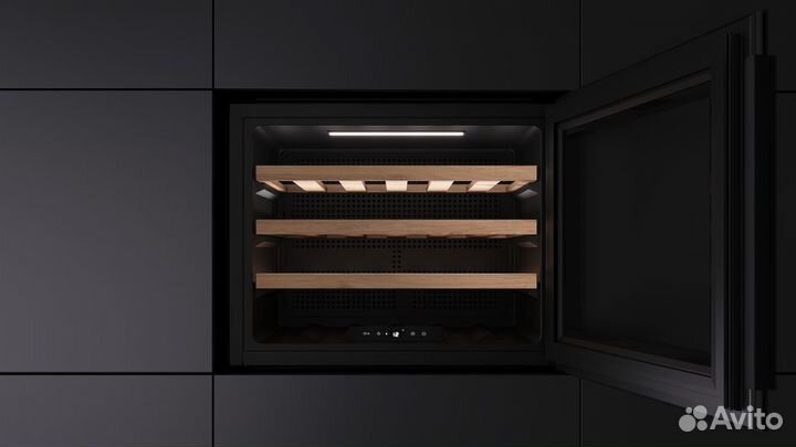 Шкаф винный встраиваемый Teka RVI 10024