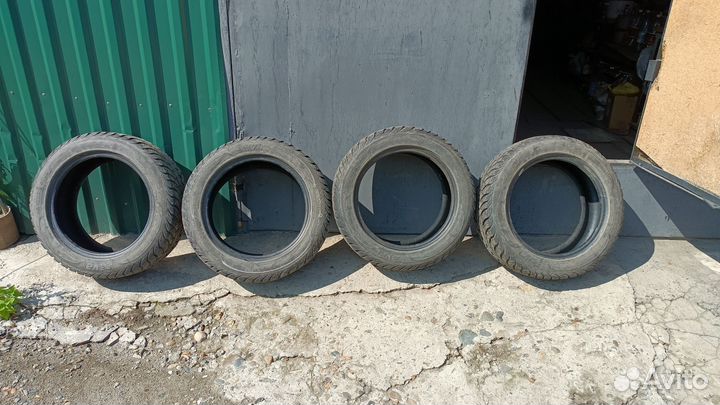 Sava Eskimo Stud 205/55 R16 91T