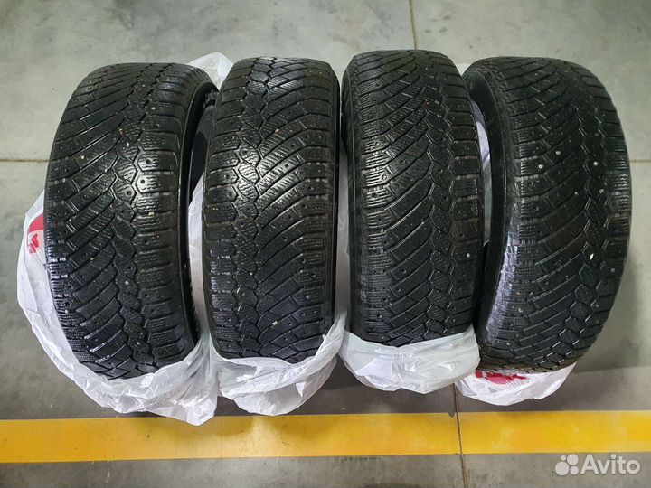 Continental Conti4x4IceContact 225/65 R17 102T