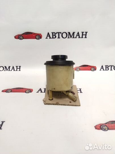 Бачок гидроусилителя Nissan Primera P12